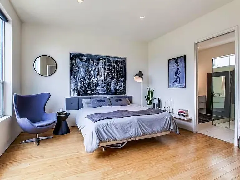 4401 Roseland Ave #B — Photo 6