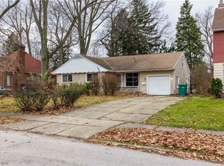 5250 Camden Rd, Maple Heights, OH 44137