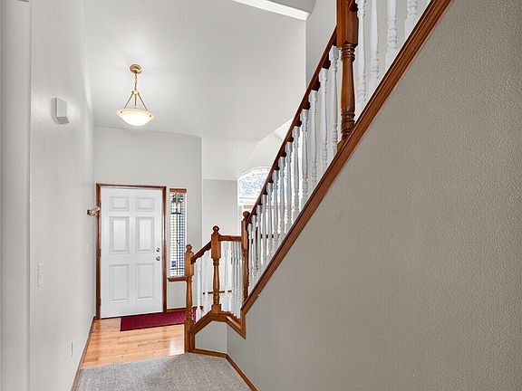 4th image of 19005 26th Avenue Ct E