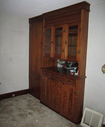 3rd image of 9737 W 93rd St S