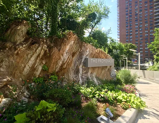 Rented by Sovereign Associates | media 19