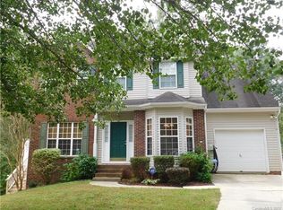 224 Leafmore Ct, Waxhaw, NC 28173