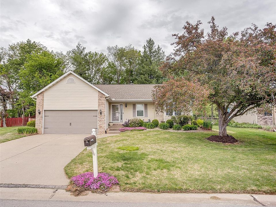1st image of 26 Windermere Dr