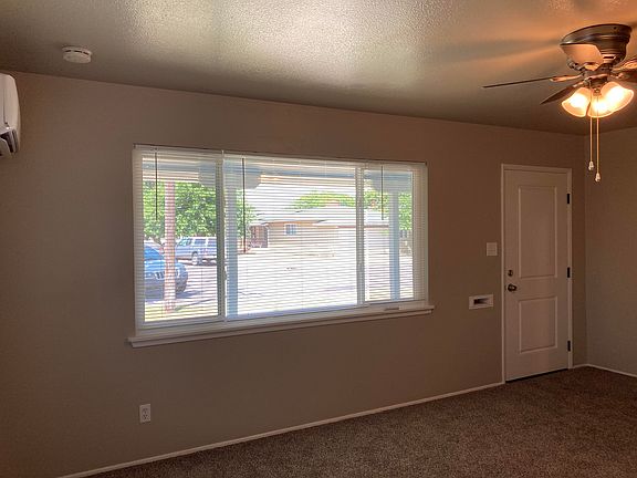 319 Living room_06202023