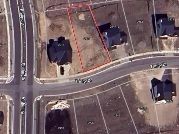 2931 Trinity Dr, Shakopee, MN 55379