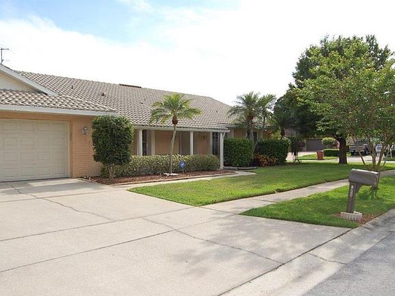 2nd image of 1930 Kingfisher Dr