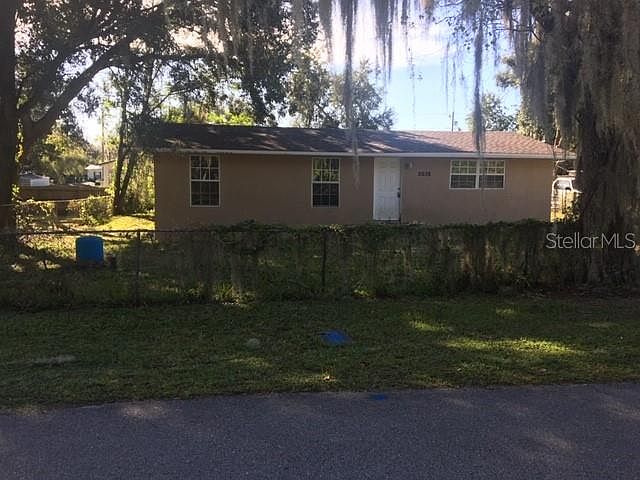 1st image of 2638 Shiner Dr