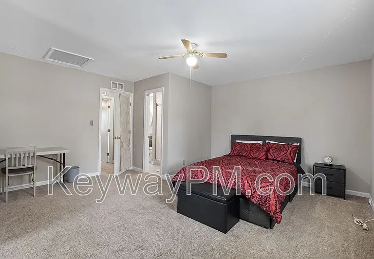 547 Pheasant Run Dr — Photo 8