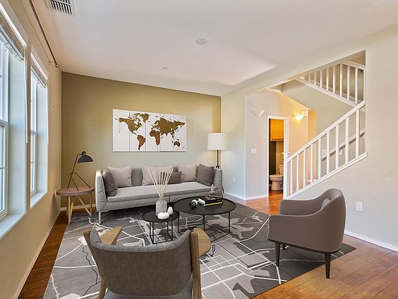4th image of 3538 Corsica Ct
