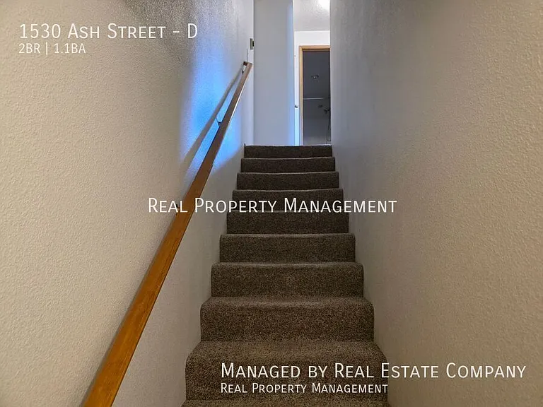 1530 Ash St #D — Photo 10