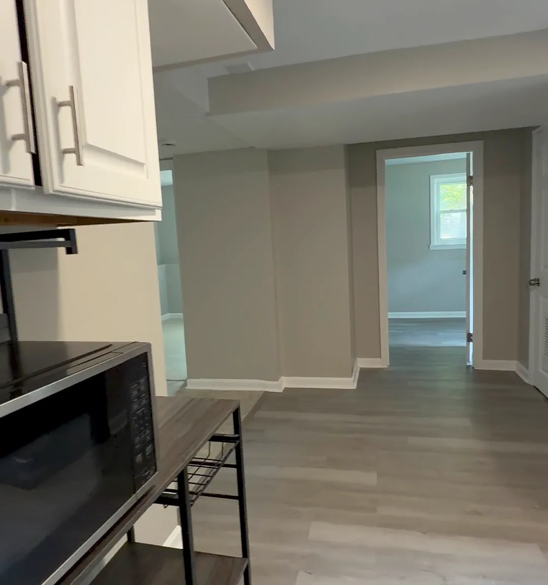 2 bed, 1250 sqft, $1,900 — Photo 1