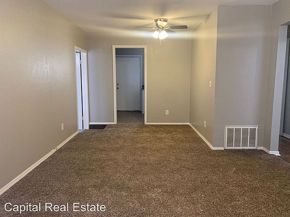 2nd image of 1812 Elm Dr