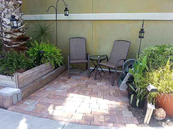 Front walk area