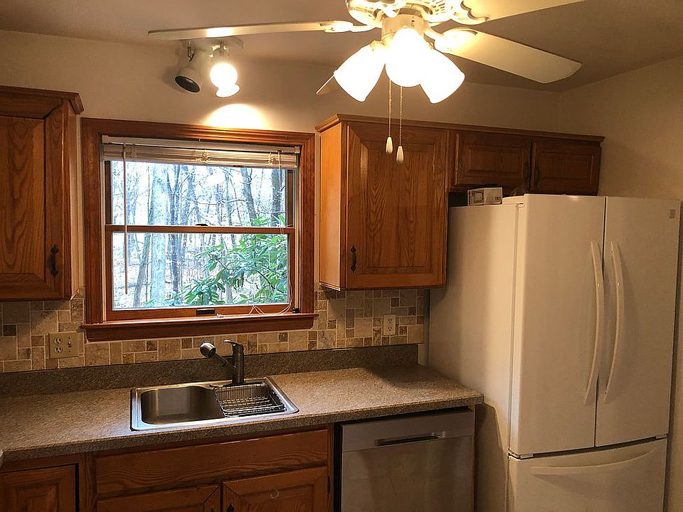 58 Rowley Rd, Woodbury, CT 06798 Zillow