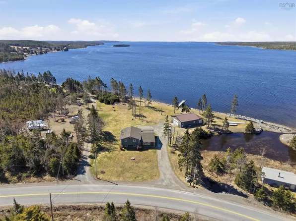 276 Passage Rd, Halifax, NS B0J 3B0