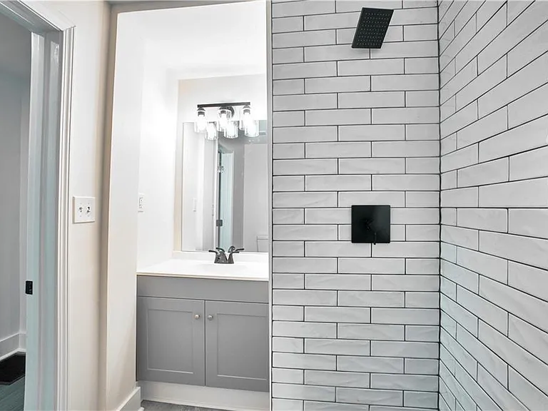184 Scott St NW — Photo 29