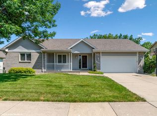 807 SE Laurie Ln, Ankeny, IA 50021