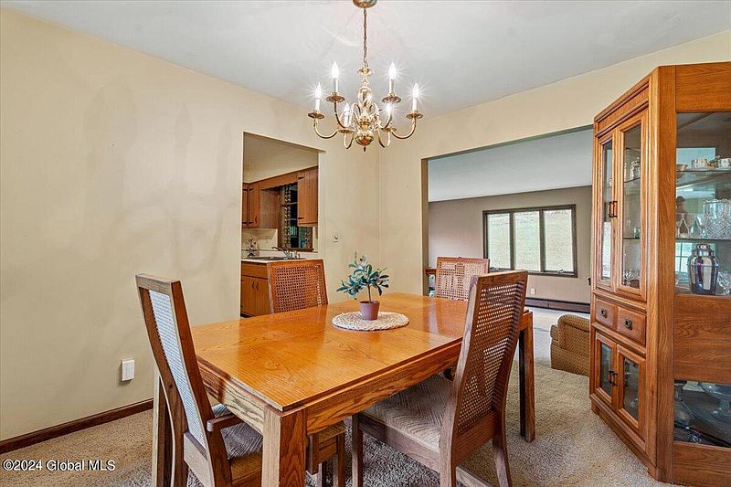 4th image of 72 Geiser Road