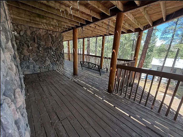 228 Maple Dr — Photo 10