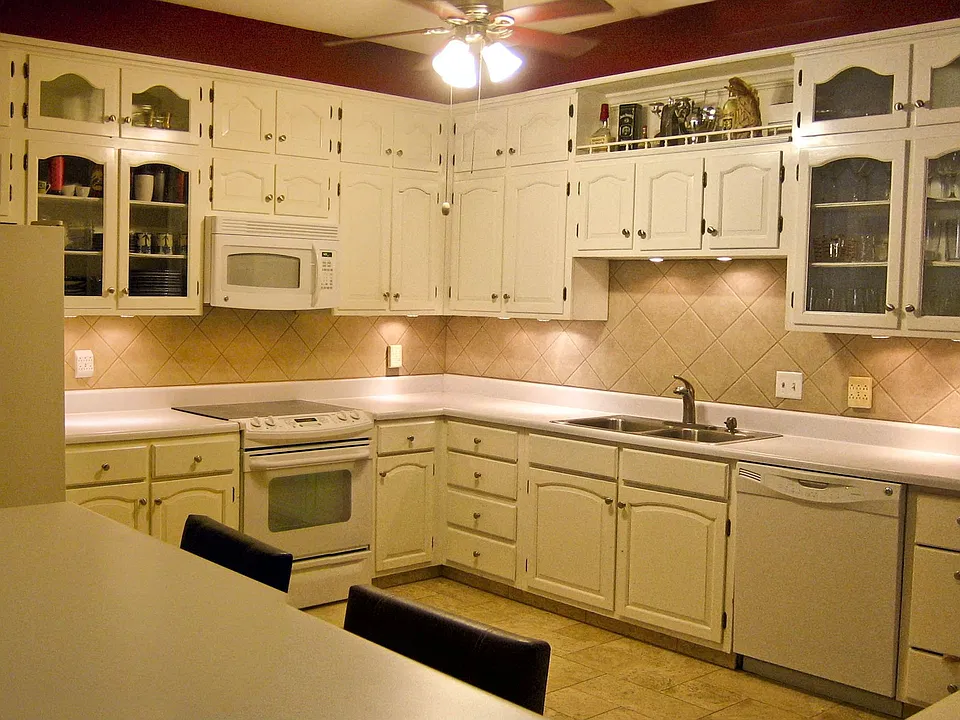 Kitchn from pass through