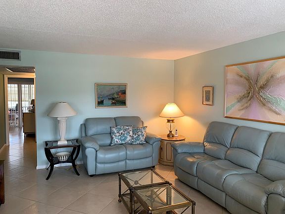 3rd image of 390 Wellington Cir #K-3900