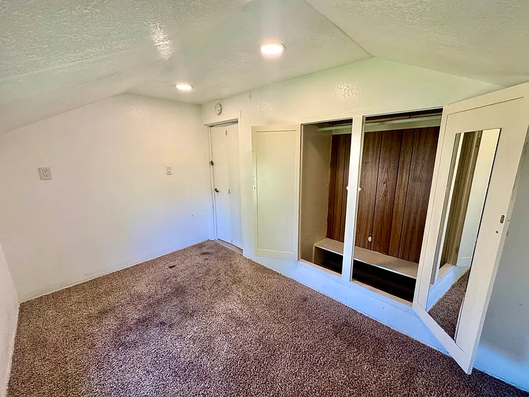 1231 Chino St #B — Photo 6