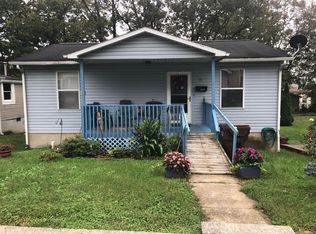 15 2nd St, Mount Sterling, KY 40353