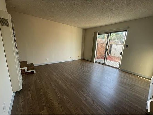 5th image of 1651 Virginia Ave APT 2