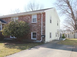 117 New Haven St #B, West Roxbury, MA 02132