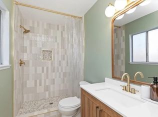 10750 Hollenbeck Dr, Riverside, CA 92505