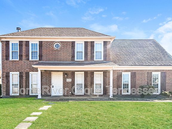 2nd image of 4476 Berkely Woods Dr