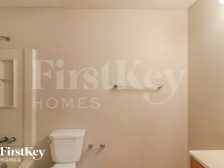 6168 Creekford Dr — Photo 10