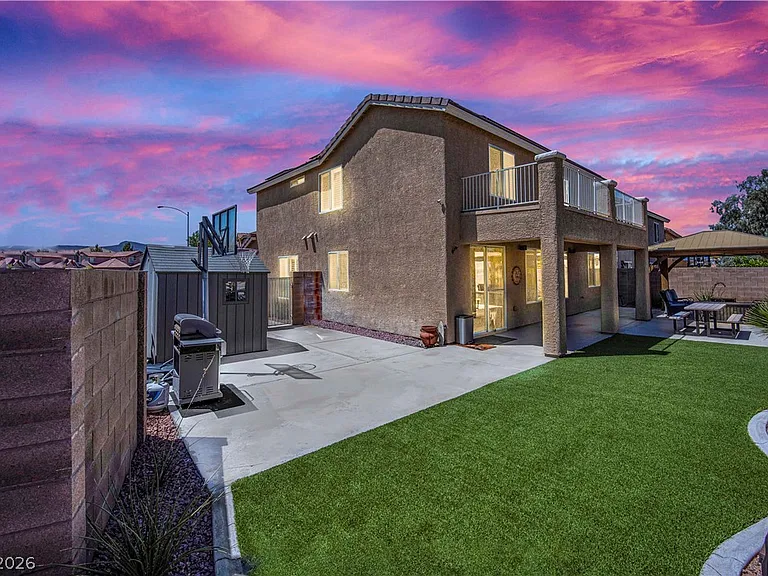 668 Sunrise Lake Pl — Photo 35