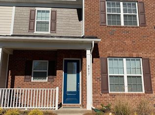 9017 Gladden Hill Ln, Pineville, NC 28134