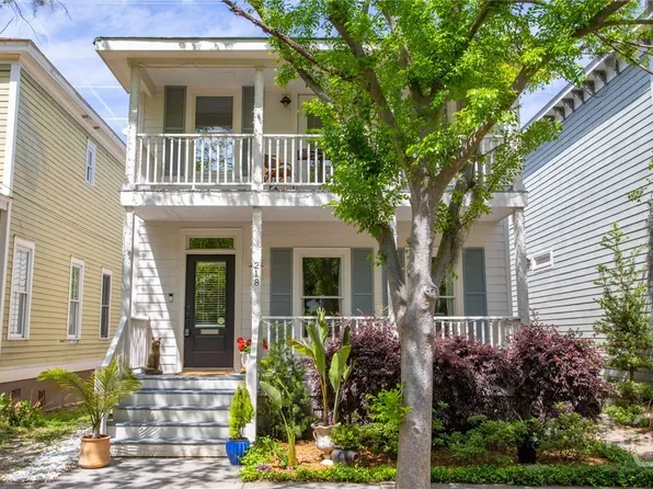 218 E 33rd Street, Savannah, GA 31401