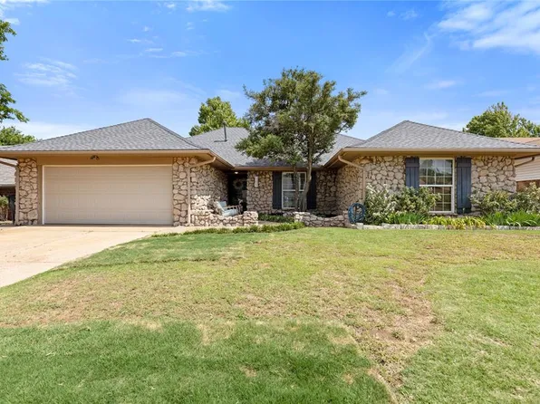 11017 NW 113th St, Yukon, OK 73099