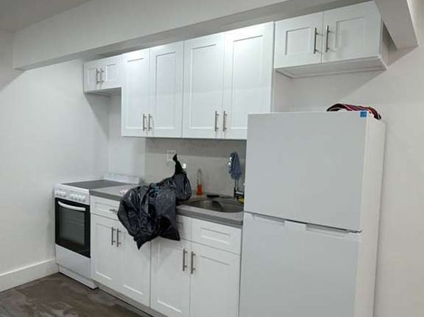 991 Grant Ave #4