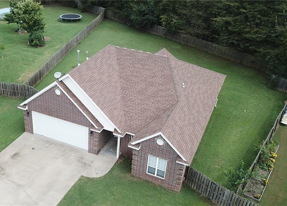 1st image of 134 N Brewer Ct