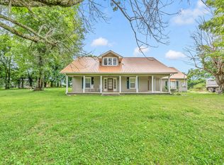 445 Grant Hwy, Gordonsville, TN 38563