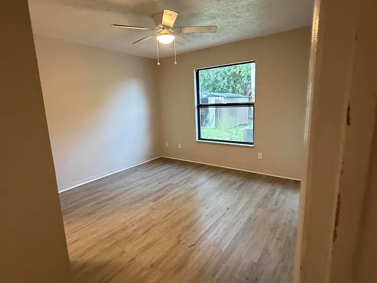 5205 SE Primrose Way — Photo 12