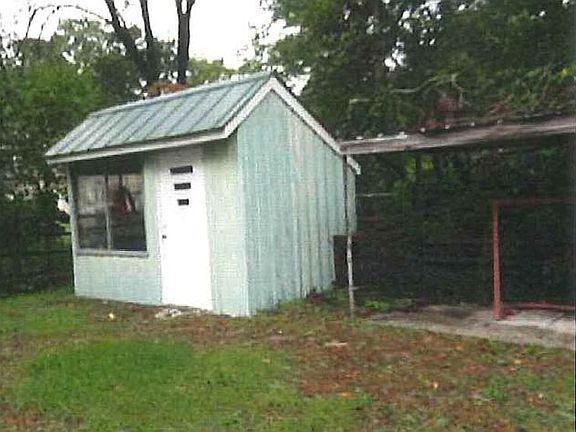 5th image of 1445 Woodhaven Ave