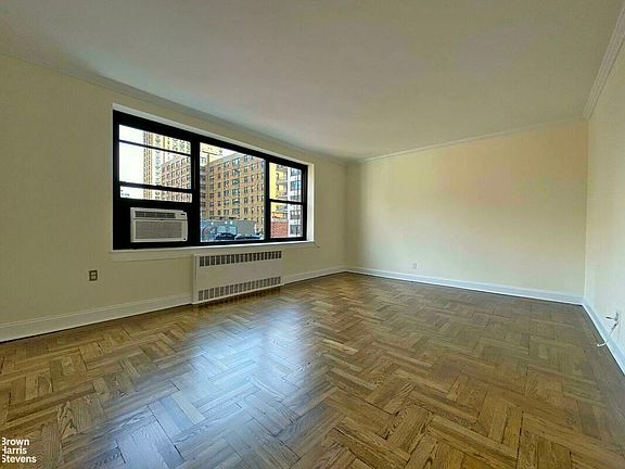 3rd image of 70 Irving Pl #6E