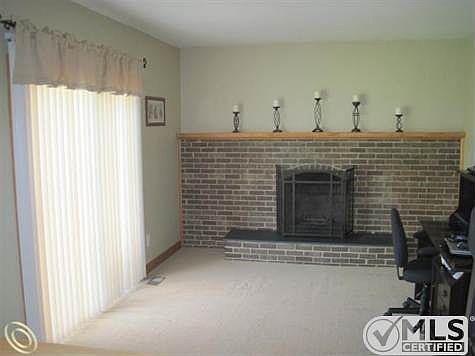 Family Room.JPG