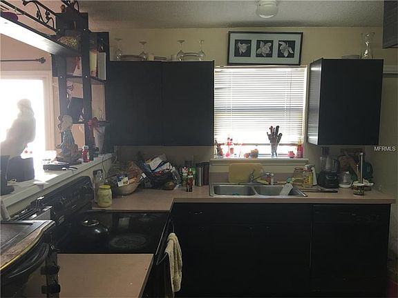 5th image of 315 Winter Green Dr