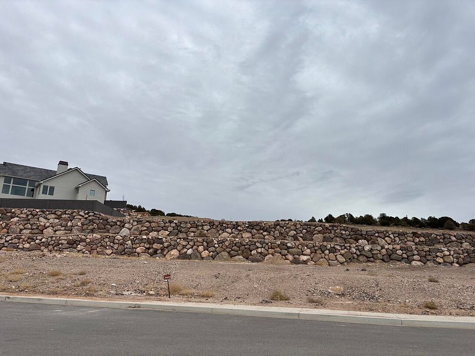 2nd image of 1731 S Mountain Ranch Rd