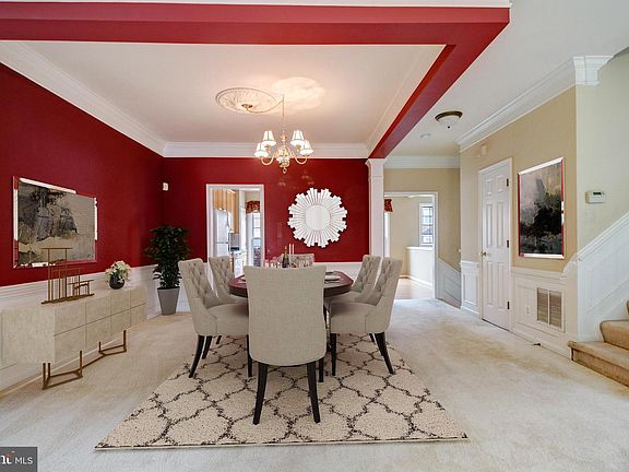 3rd image of 9353 Deer Glen Ct