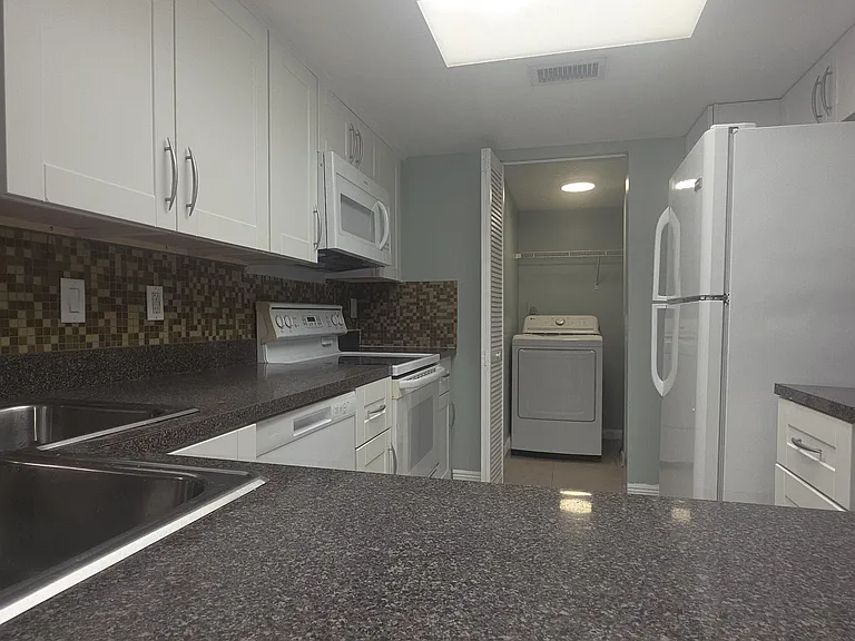 9166 W Atlantic Blvd #1612 — Photo 12