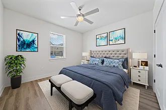 Lat Twenty7 Townhomes — Photo 66