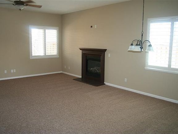 4th image of 1508 Water Side St