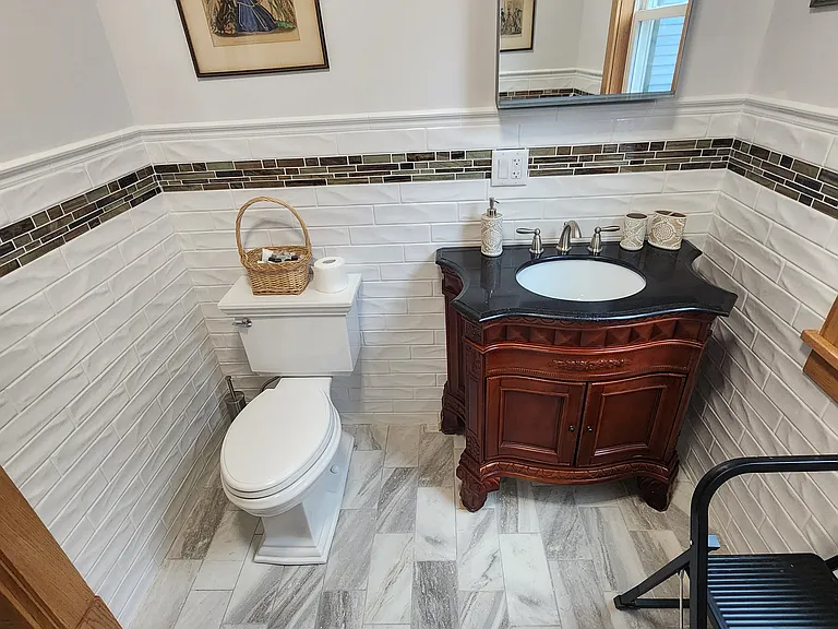 261 Ashland Ave #2 — Photo 3